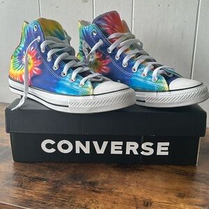 New Men’s Tie dye Hightop Converse size 9